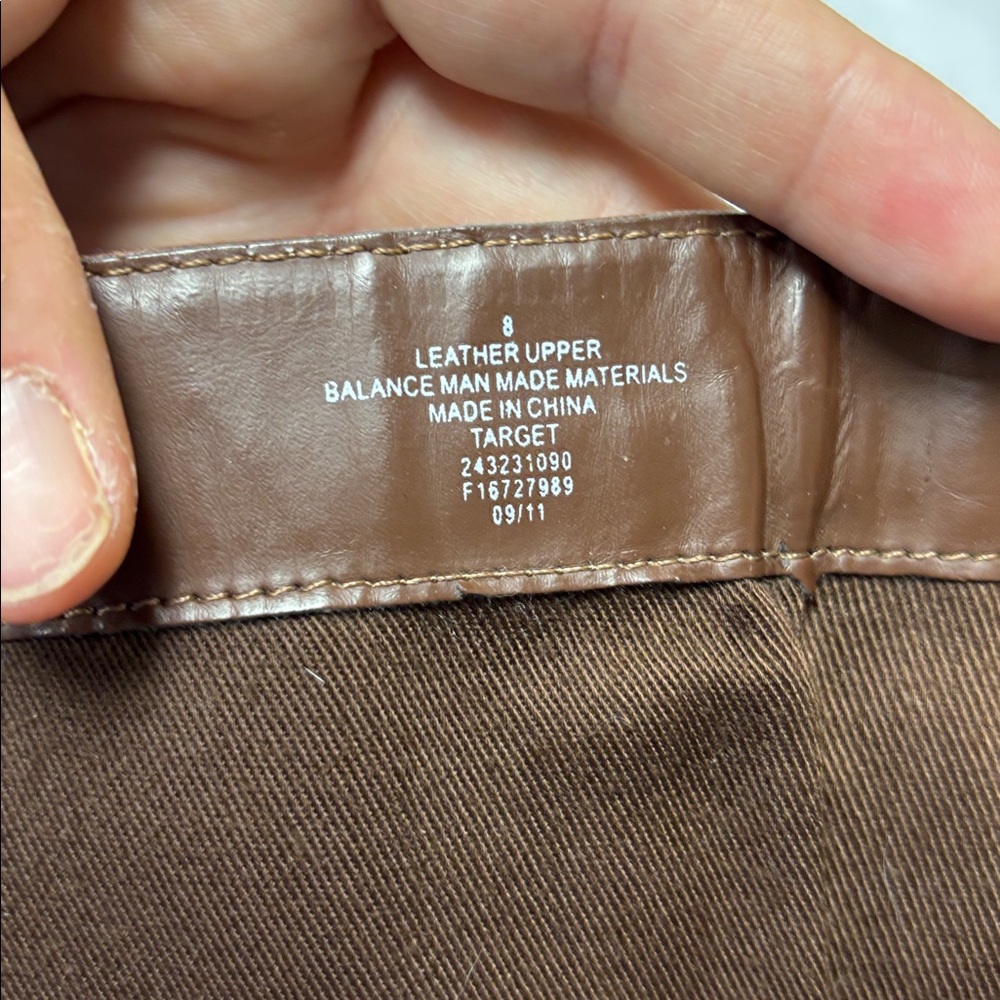 Mossimo Tall Brown Leather boots - Picture 5 of 10